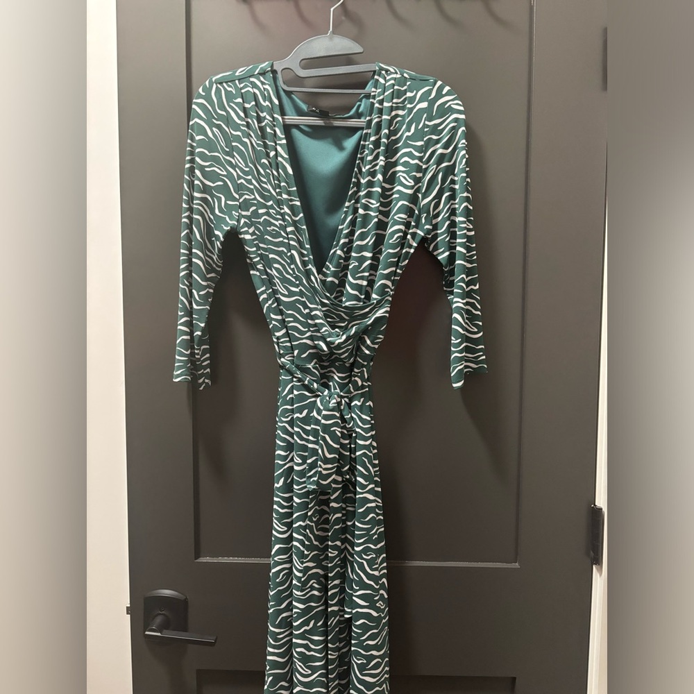 41 Hawthorne Faux Wrap Dress Belted